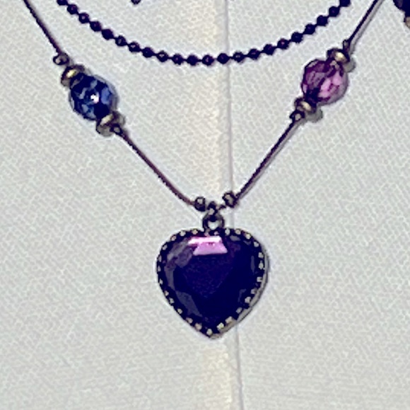 Betsey Johnson Y2K Vintage Hearts and Butterflies Necklace NWT - Picture 6 of 7